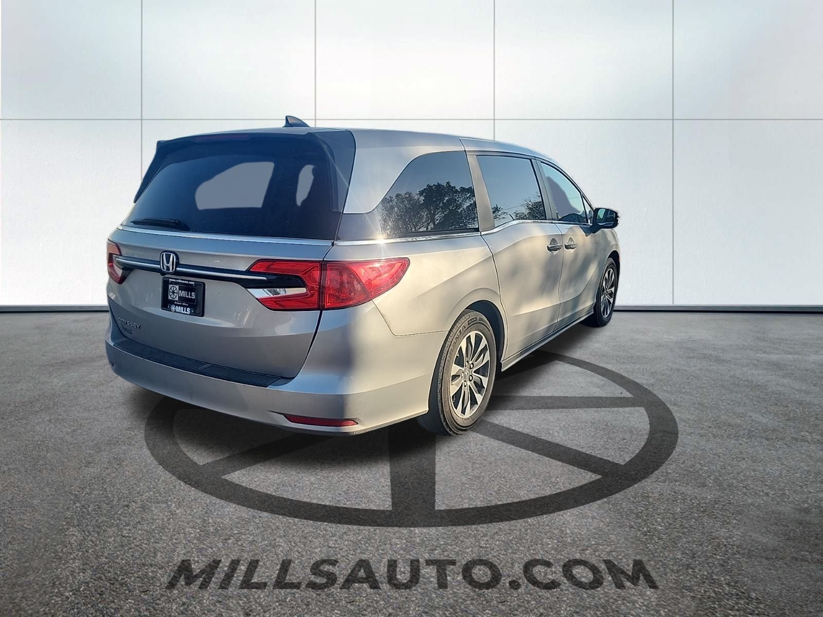 2023 Honda Odyssey EX-L photo 3