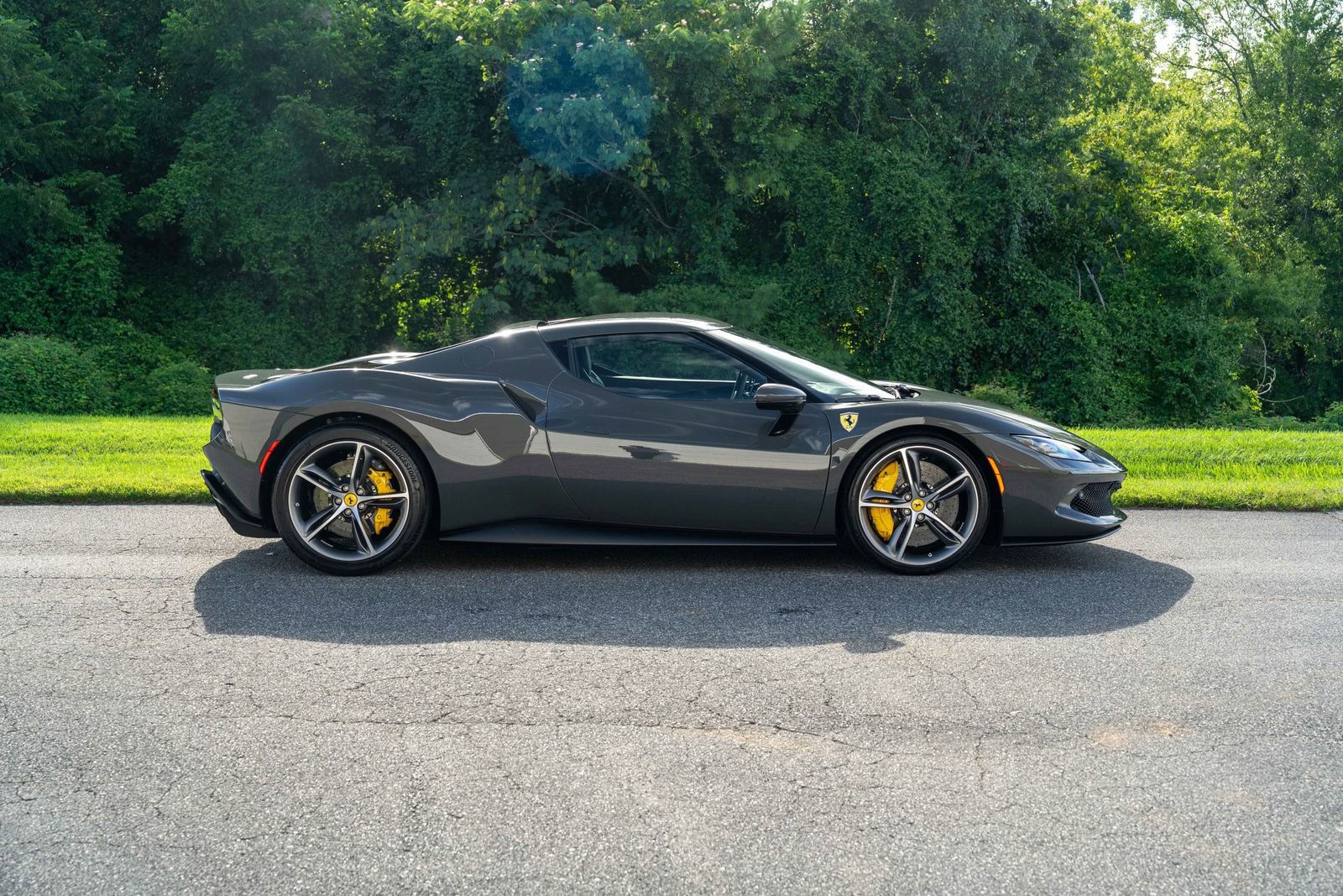 2023 Ferrari 296 GTB Base photo 6