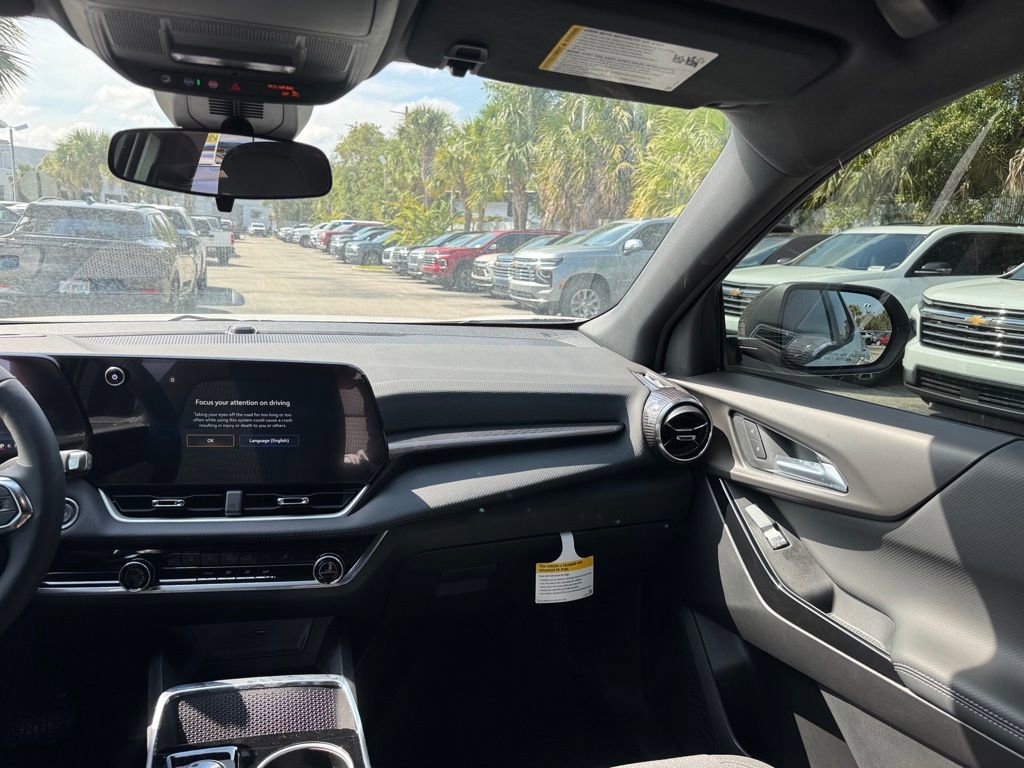 2026 Chevrolet Equinox LT photo 19