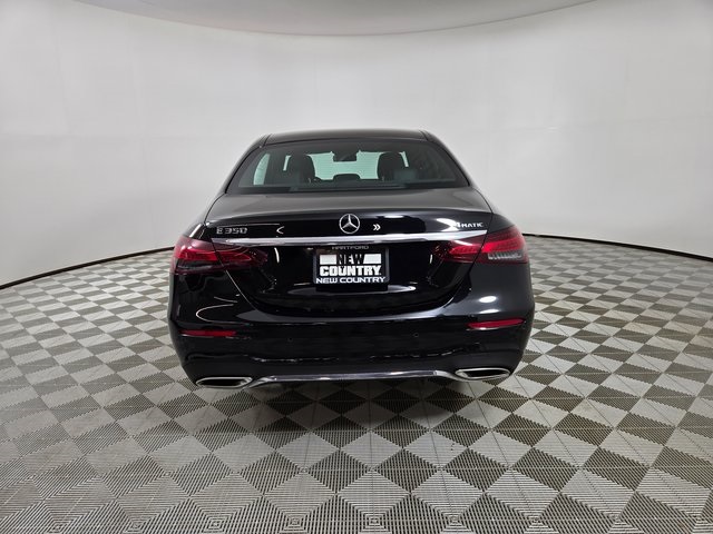2022 Mercedes Benz E 4MATIC photo 7