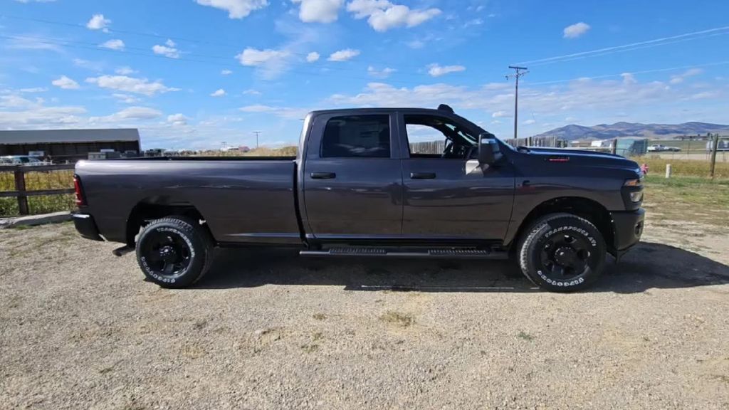 2026 Ram 3500 Tradesman photo 9