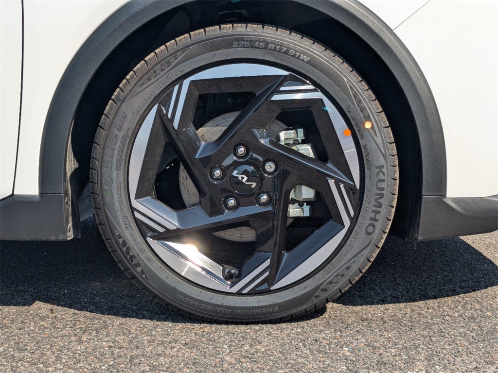 2025 Kia K4 EX photo 9