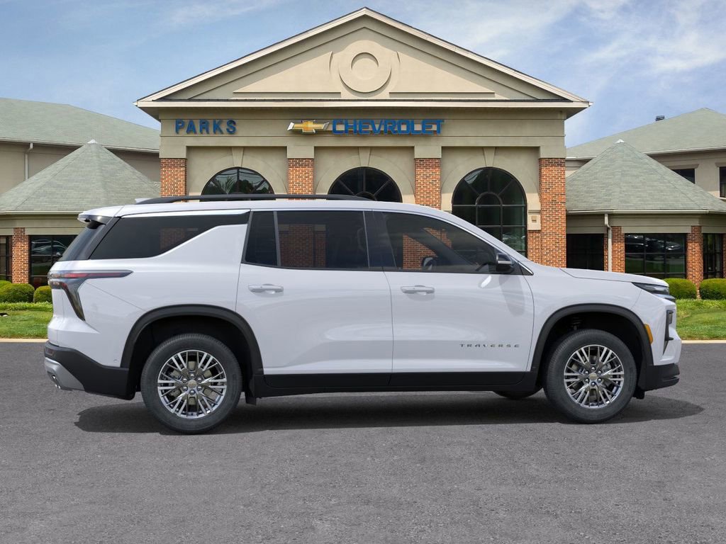 2026 Chevrolet Traverse photo 2