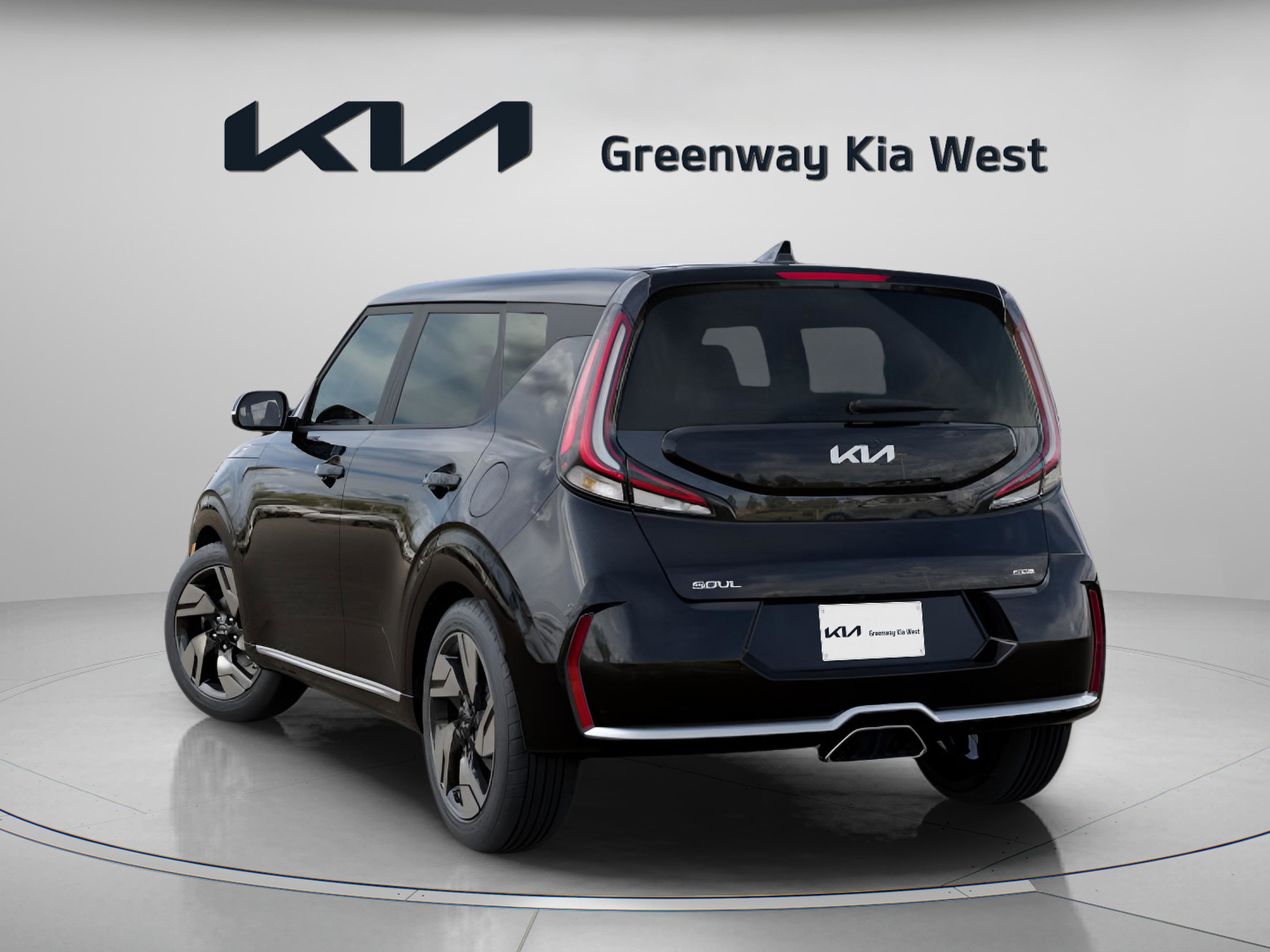 2025 Kia Soul GT-Line photo 2