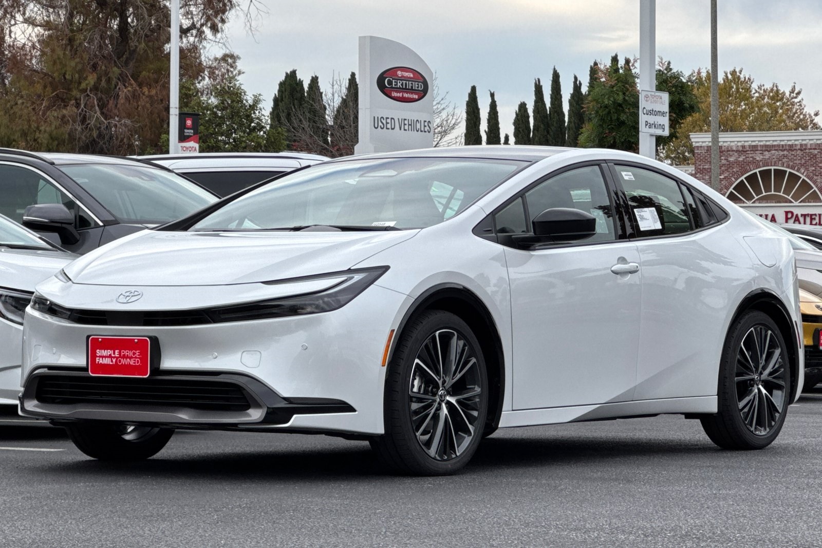 2026 Toyota Prius Limited photo 2