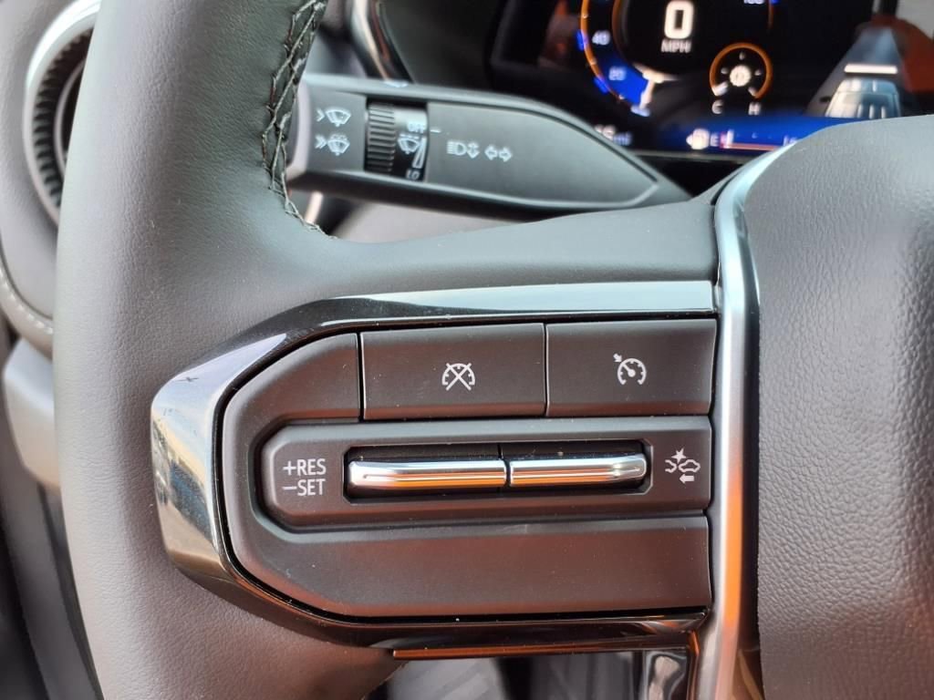 2026 Chevrolet Colorado LT photo 19