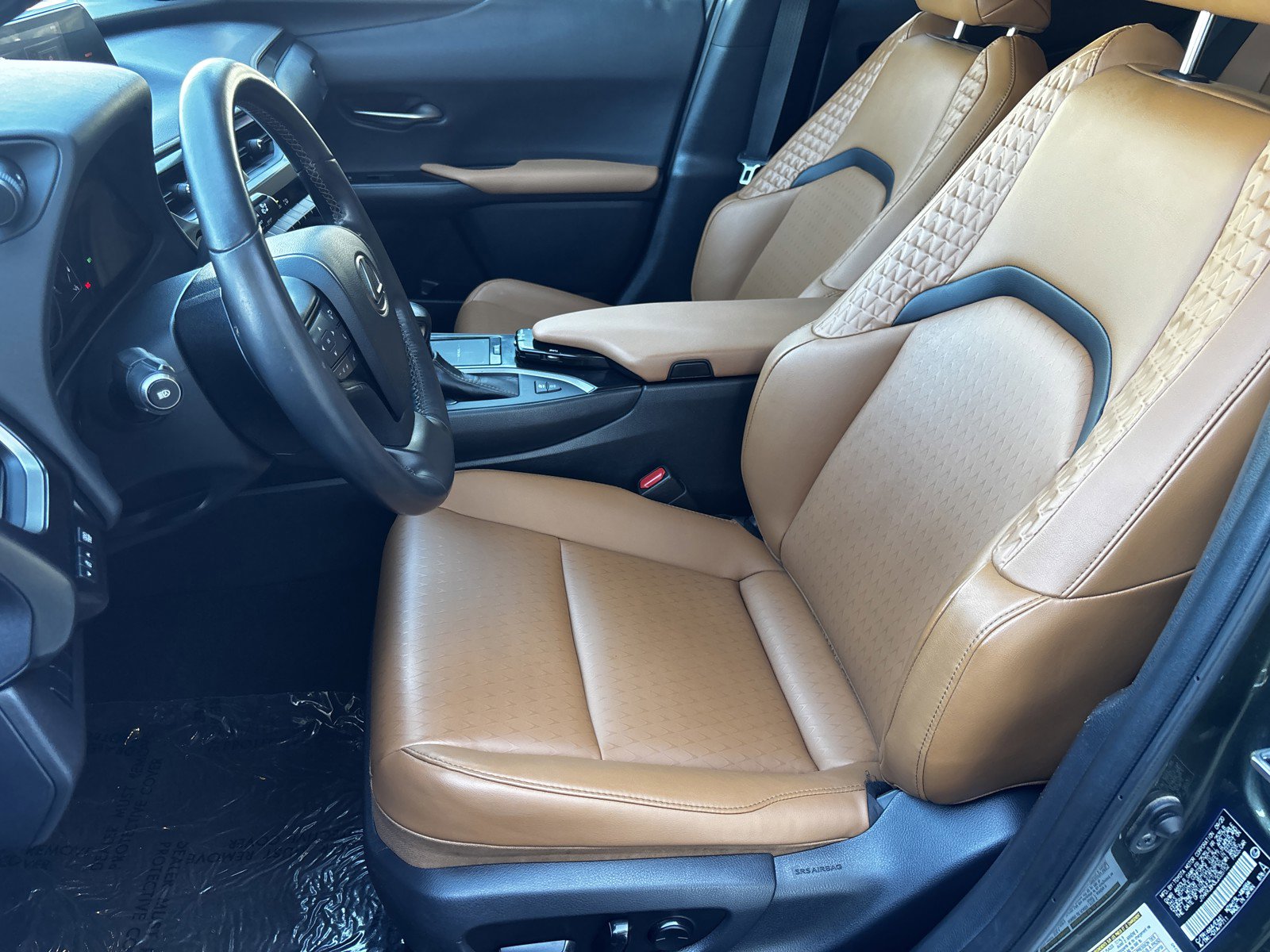 2020 Lexus UX 250h photo 20