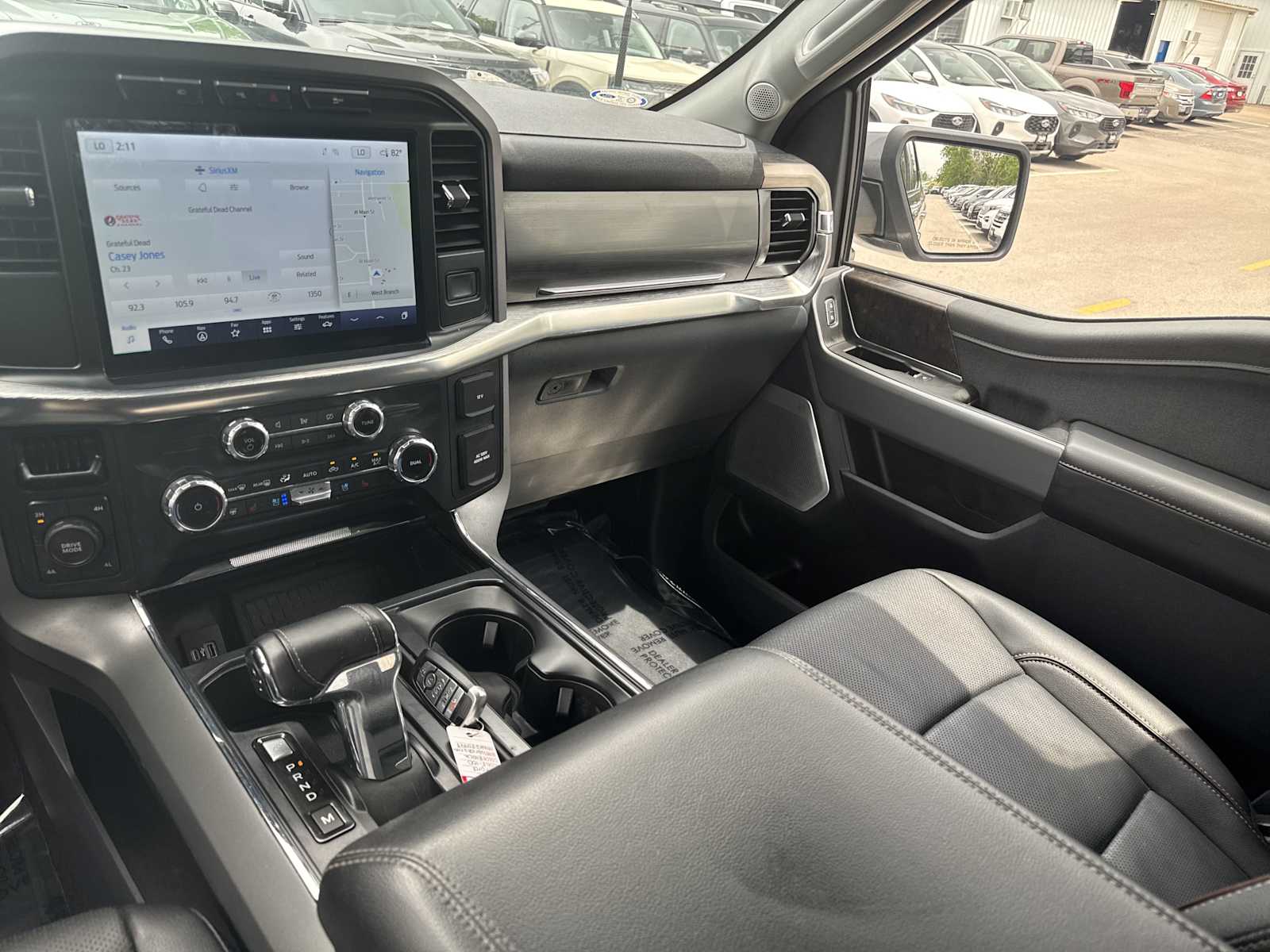 2022 Ford F-150 Lariat photo 24