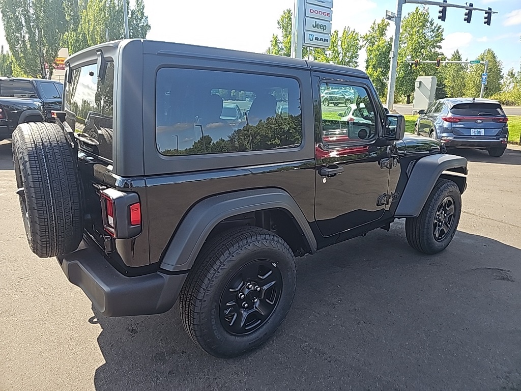 2025 Jeep Wrangler Sport photo 5