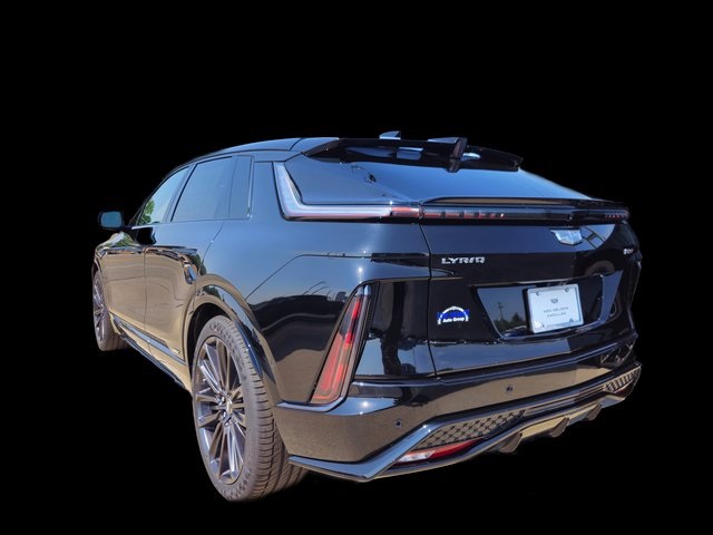2026 Cadillac Lyriq photo 3