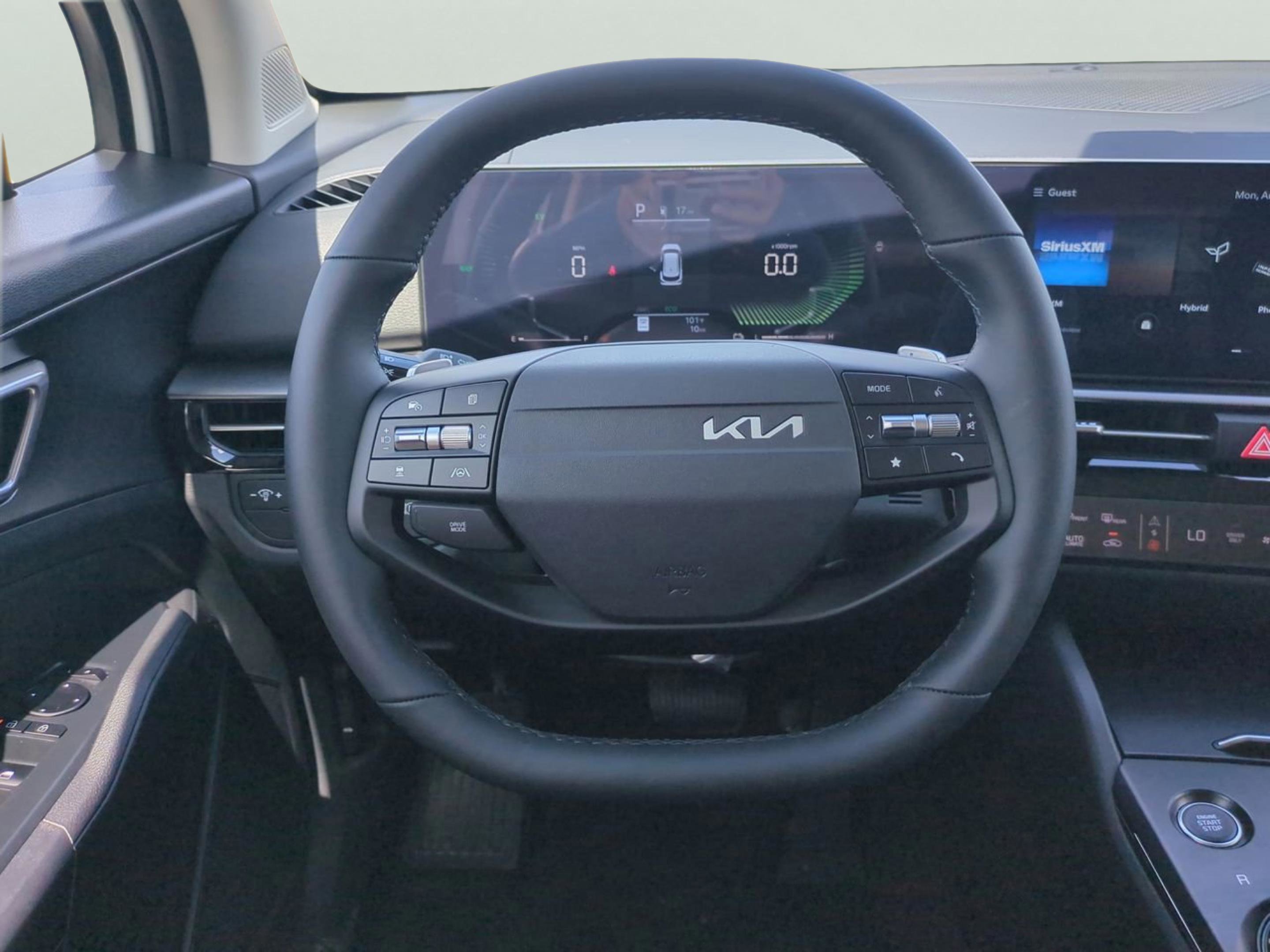 2026 Kia Sportage Hybrid LX photo 16