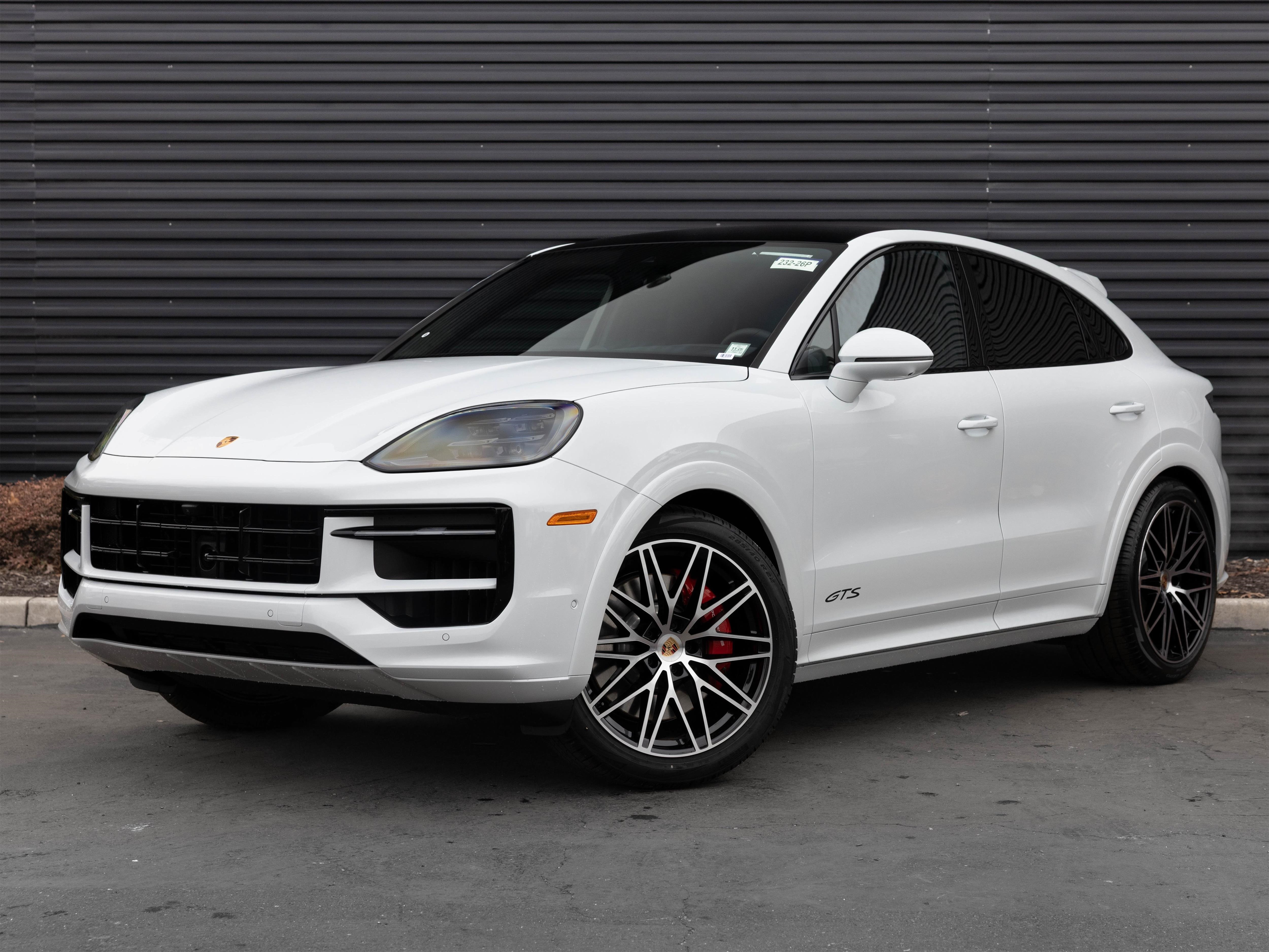 2026 Porsche Cayenne Coup GTS