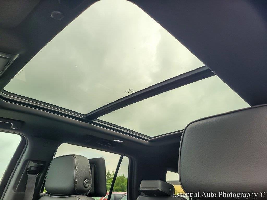 2024 GMC YUKON - Image 10