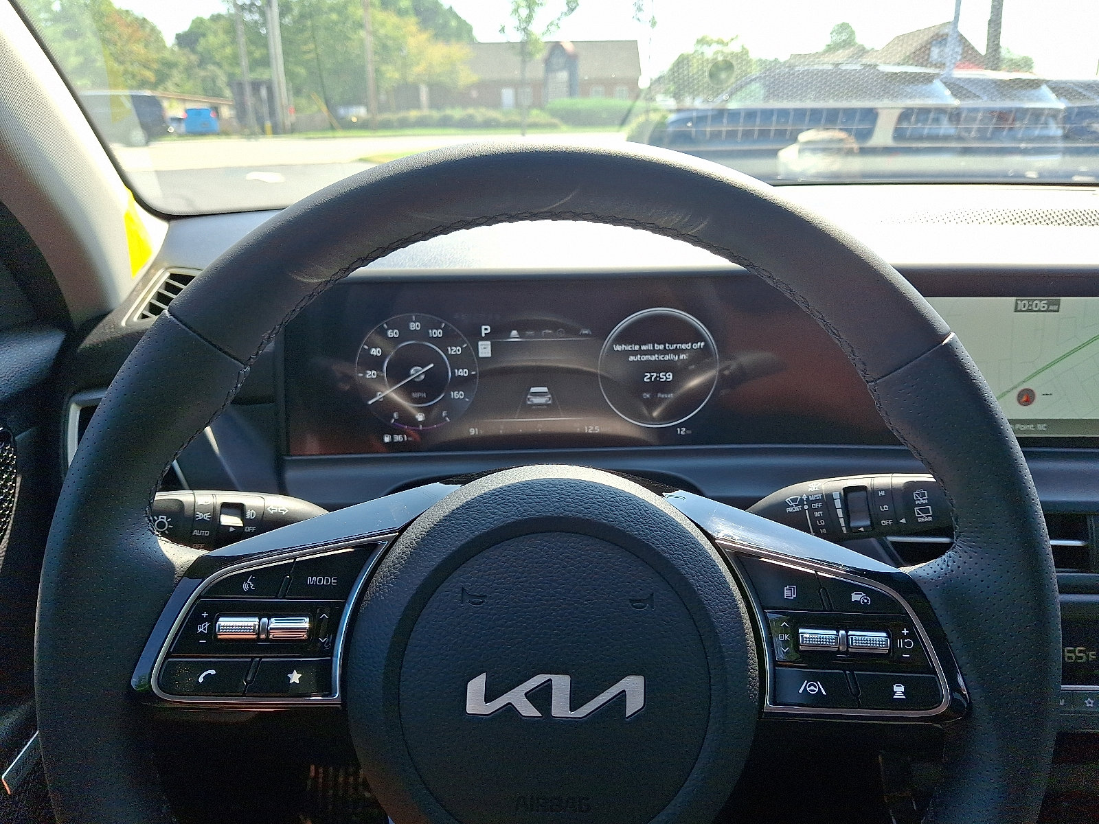 2026 Kia Seltos SX photo 9