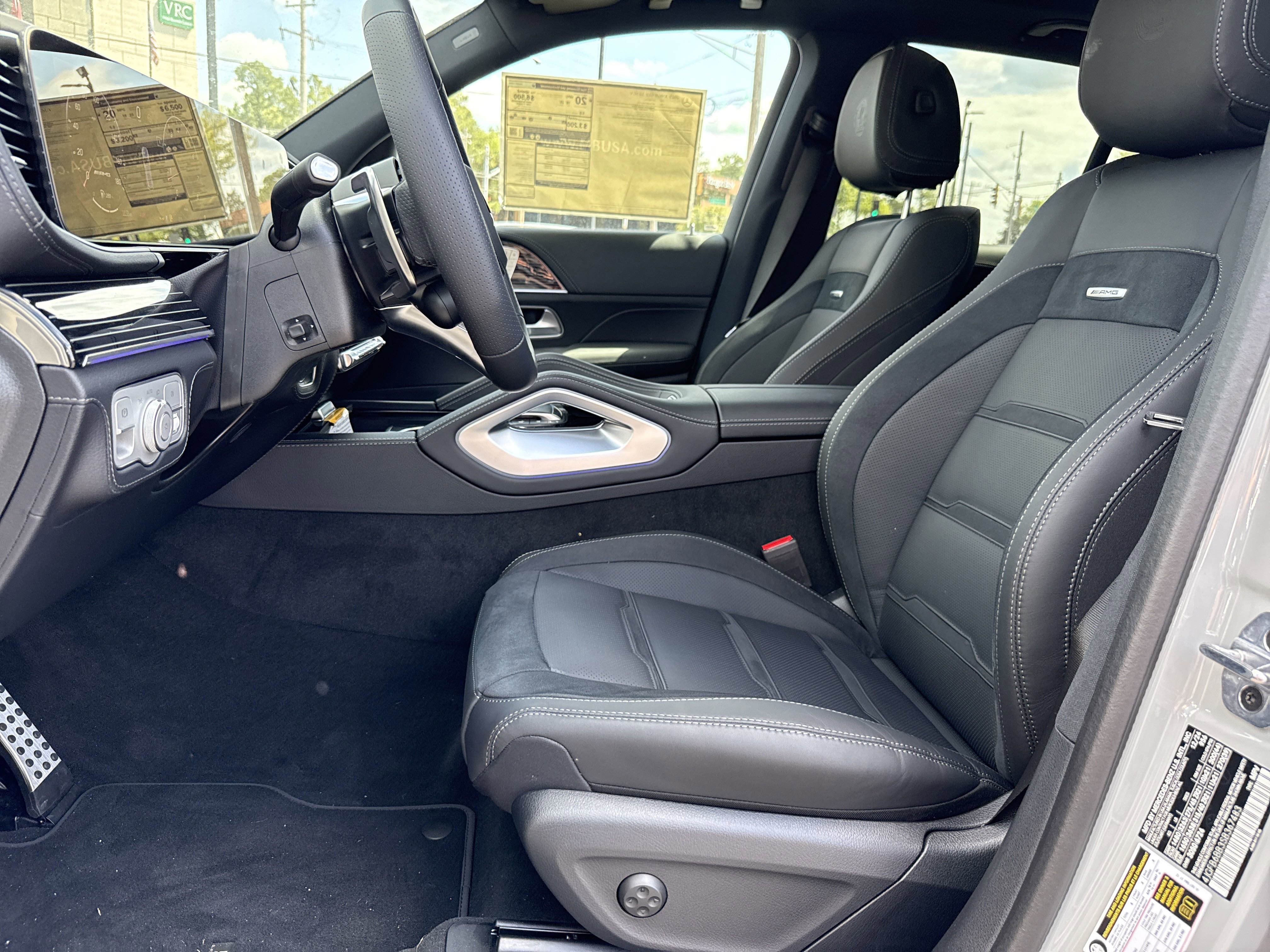 2025 Mercedes Benz GLE 53 AMG photo 12