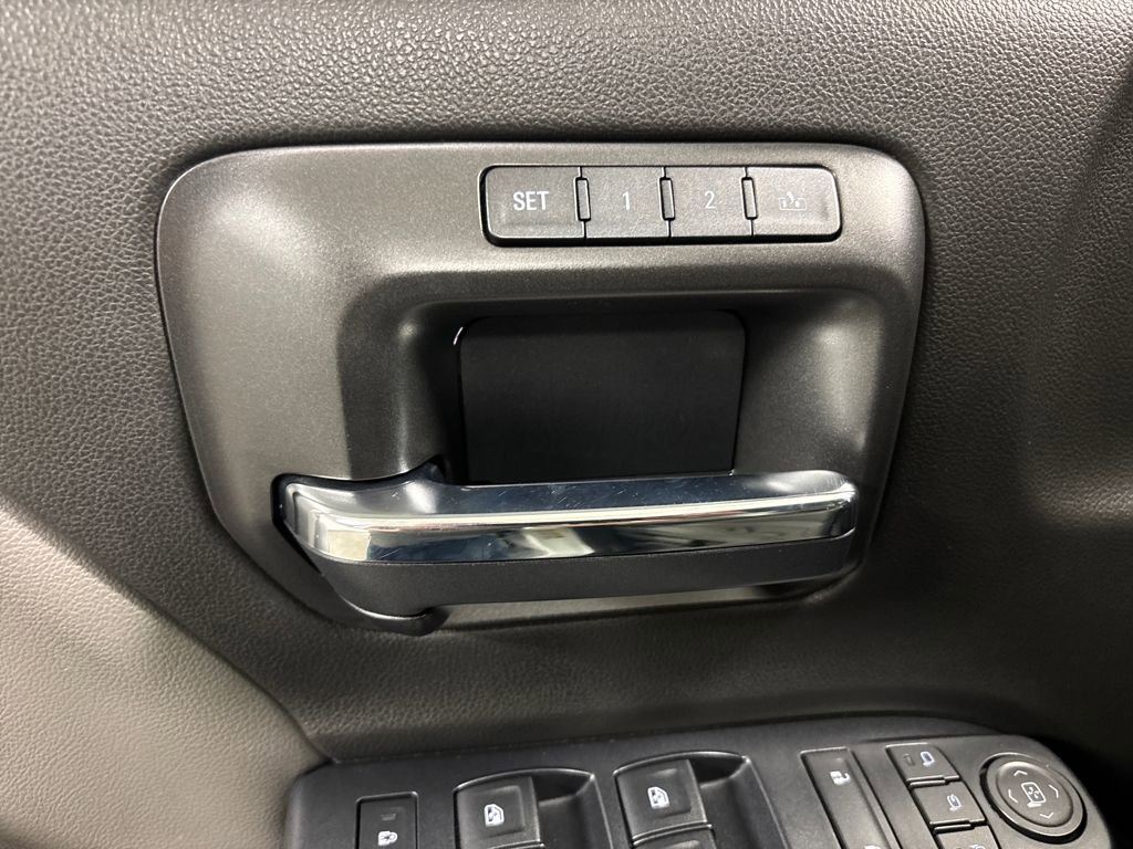 2017 Gmc Sierra 1500 SLT photo 16