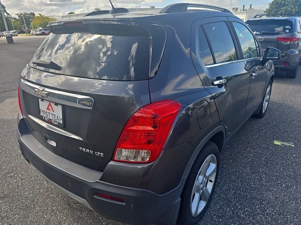 2016 Chevrolet Trax LTZ photo 4