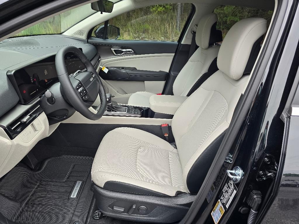 2026 Kia Sportage EX photo 5