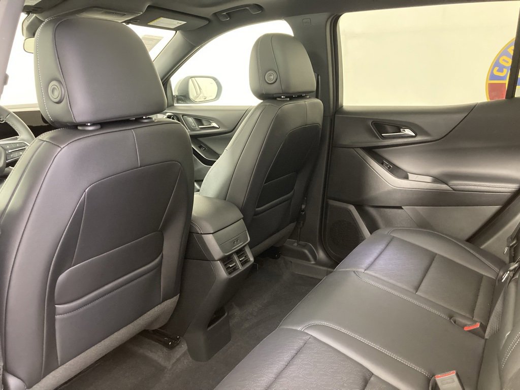 2026 Chevrolet Equinox LT photo 12