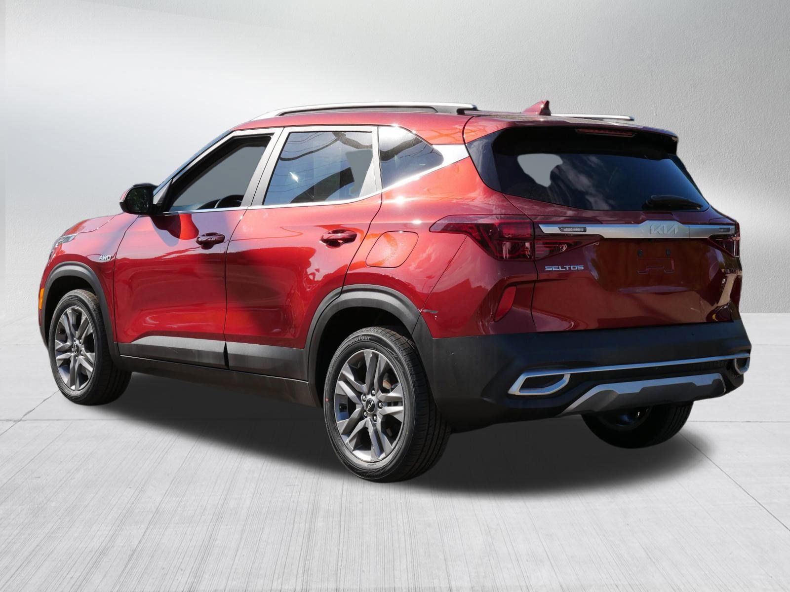 2023 Kia Seltos S photo 4