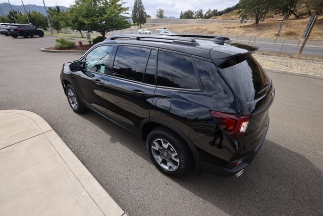 2022 Honda Passport TrailSport photo 13