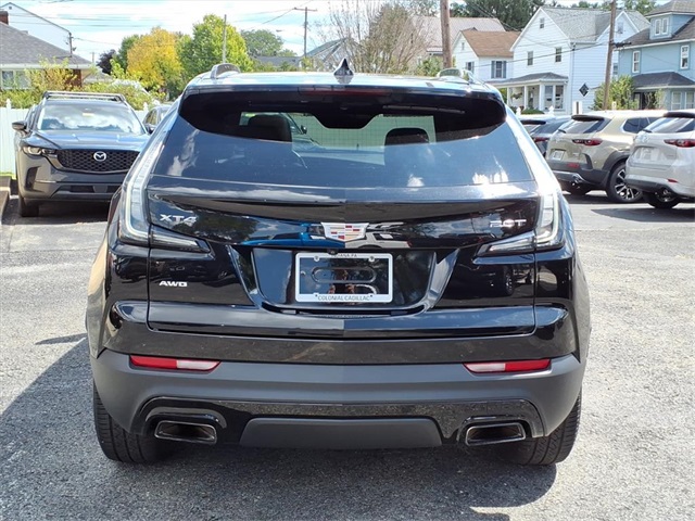 2019 Cadillac XT4 Sport photo 2