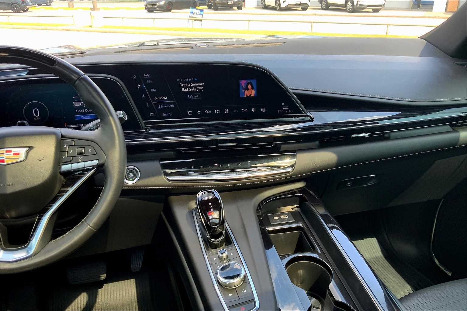2023 Cadillac Escalade Sport photo 5