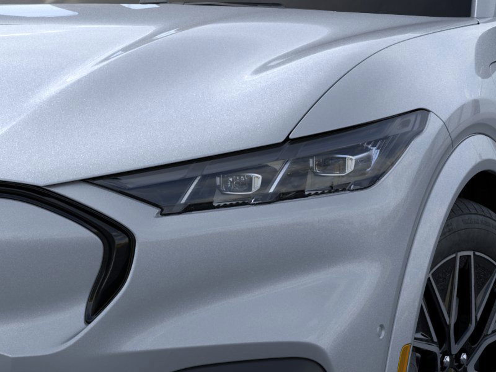 2025 Ford Mustang Mach-E Premium photo 17