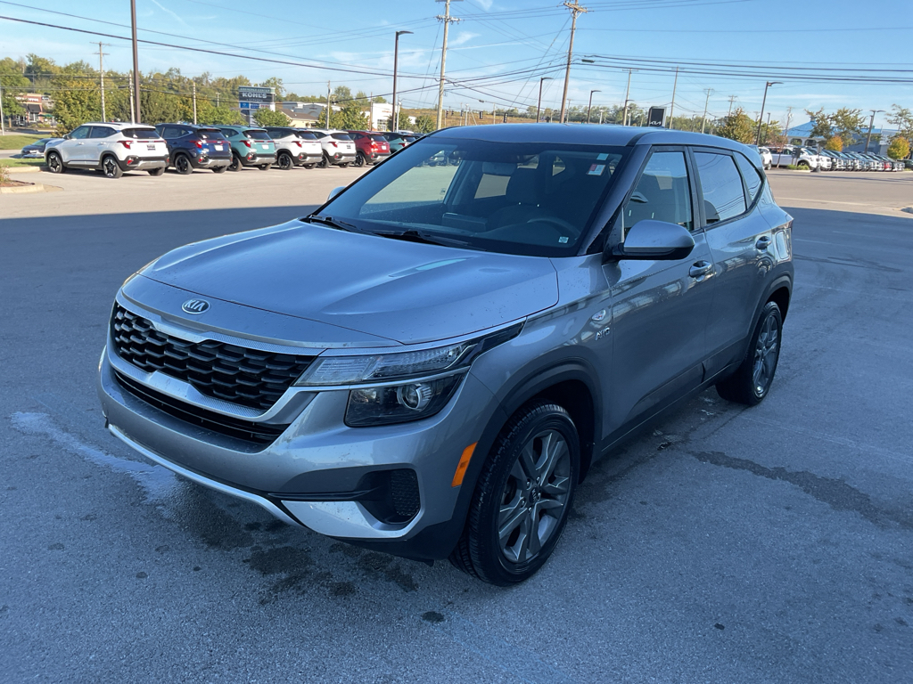 2021 Kia Seltos LX photo 3
