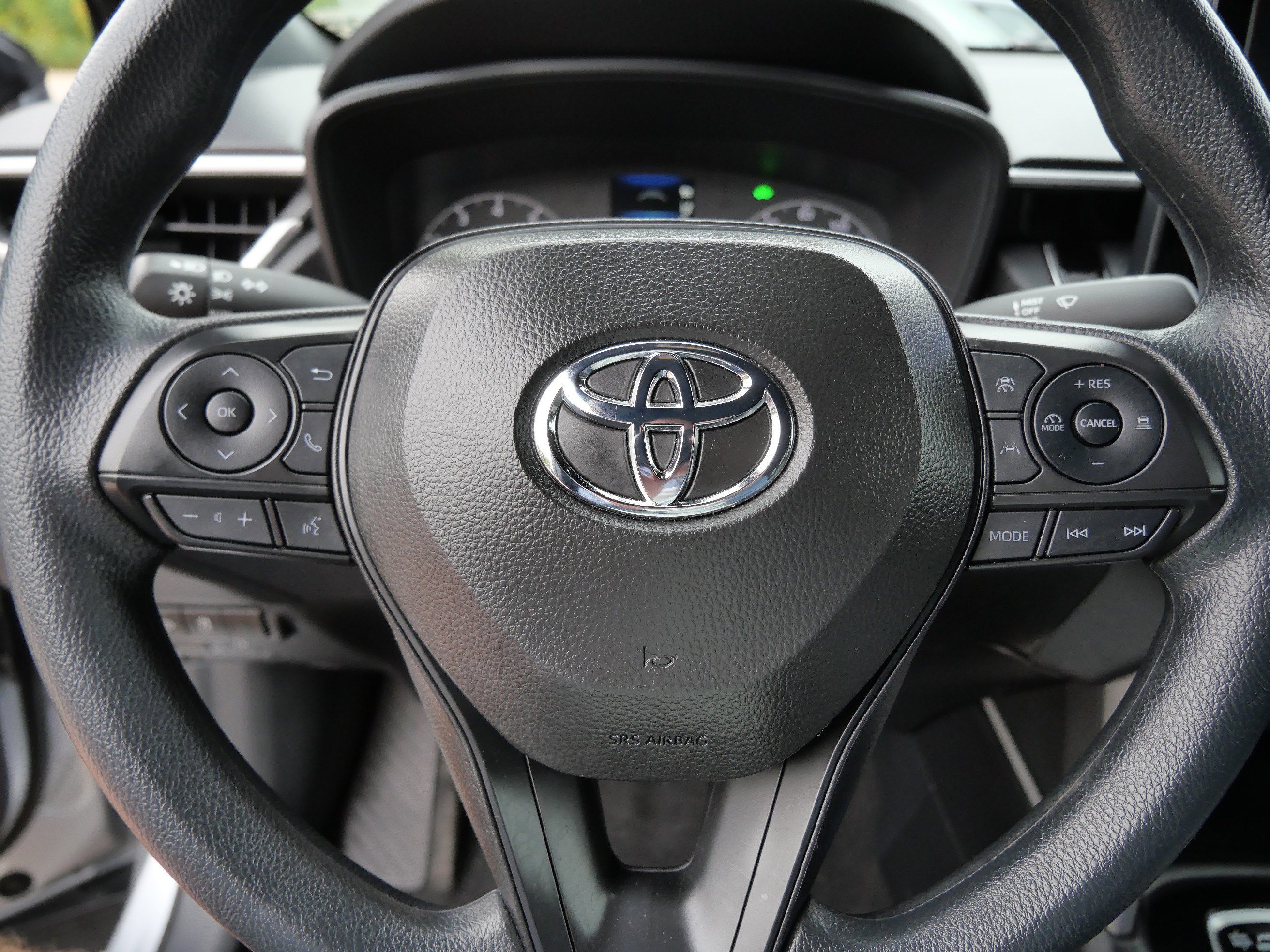 2024 Toyota Corolla Cross Hybrid S photo 23