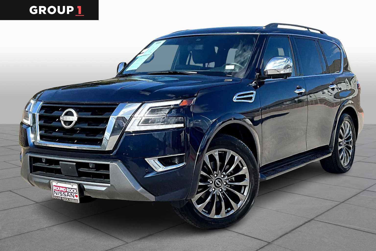 2015 Nissan Armada SV photo 4