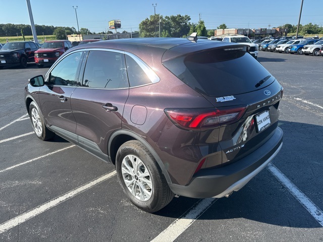 2023 Ford Escape Active photo 3