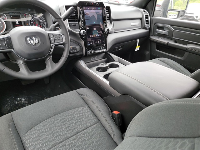 2025 Ram 2500 Big Horn photo 27
