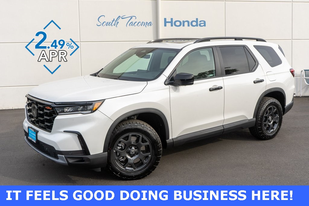 2025 Honda Pilot TrailSport's photo