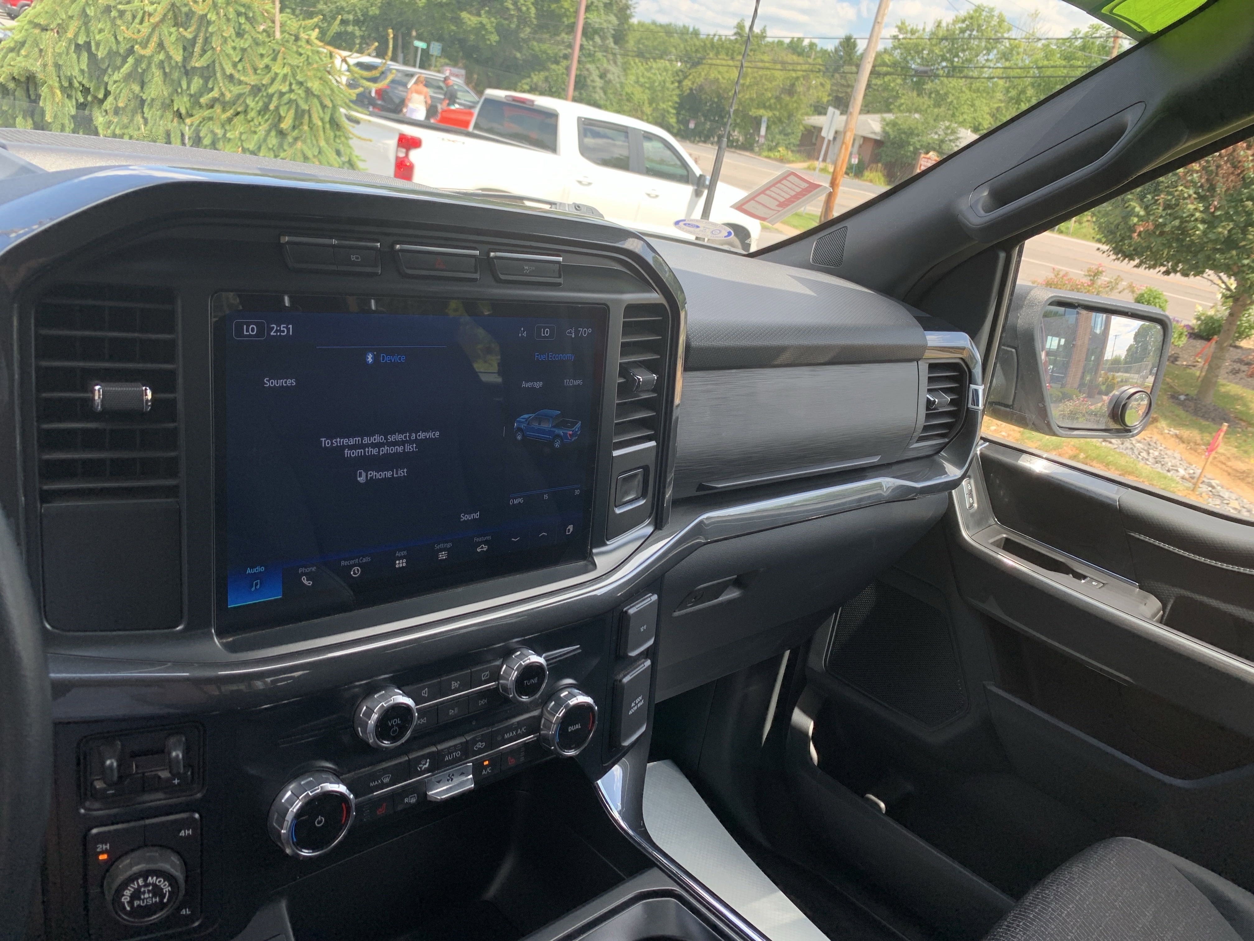 2022 Ford F-150 XLT photo 20