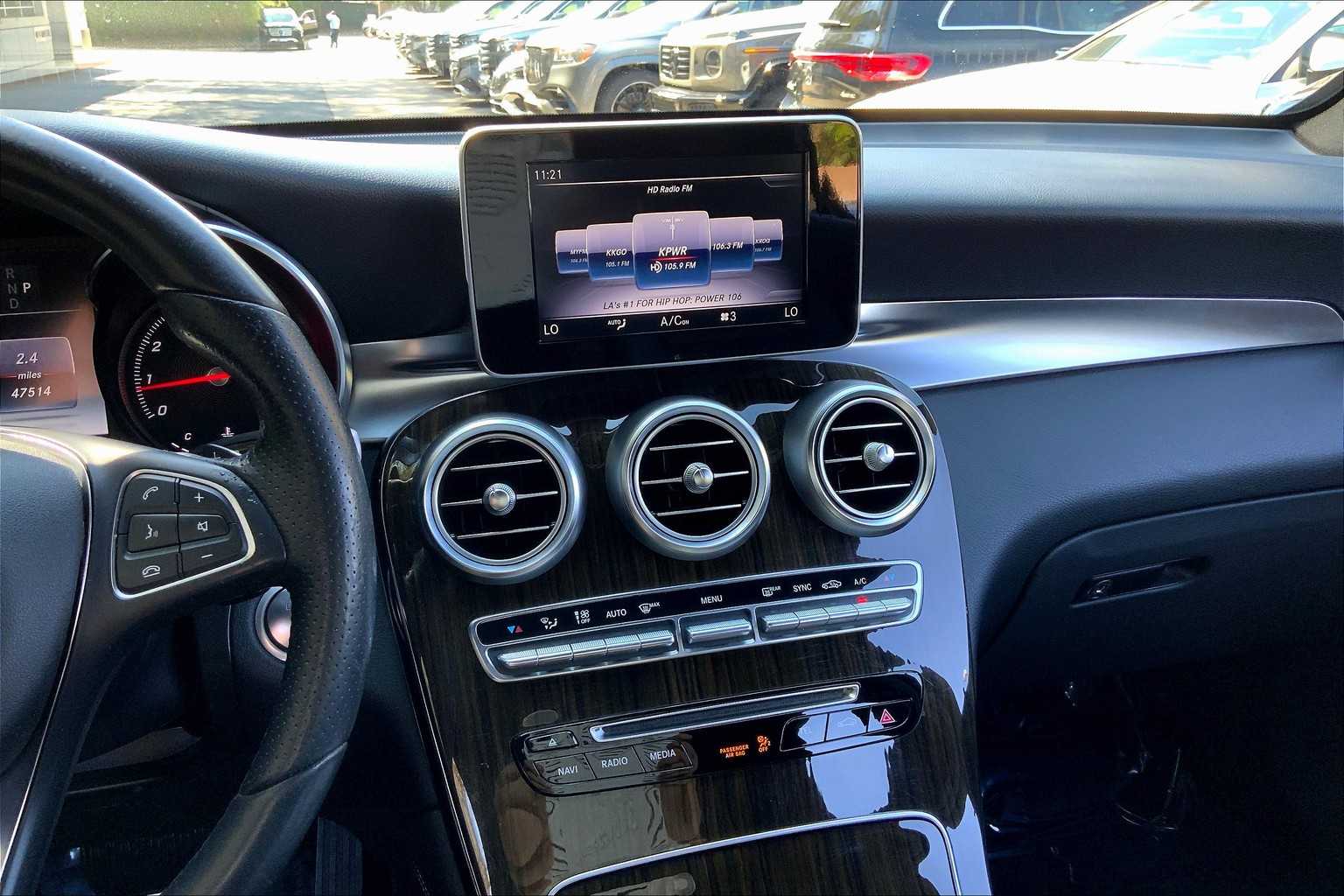 2018 Mercedes Benz GL 300 photo 6