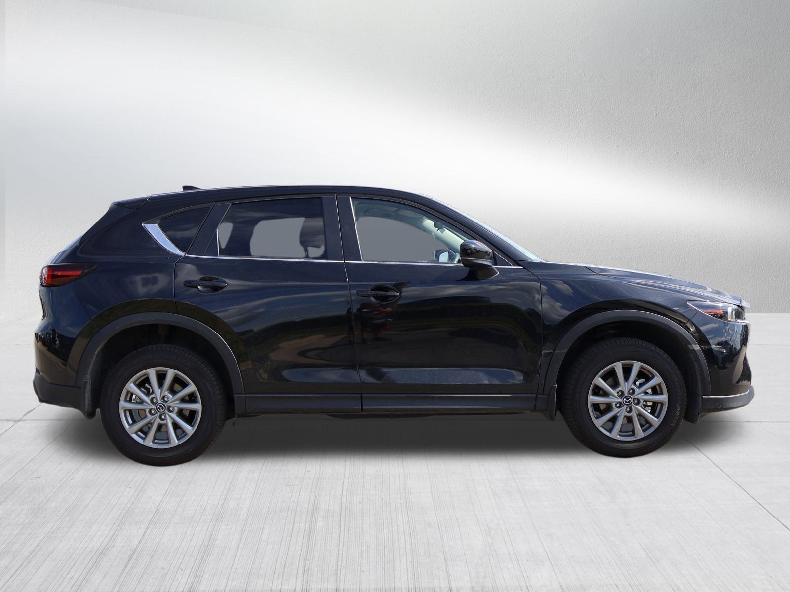 2023 Mazda CX-5 2.5 Select photo 8