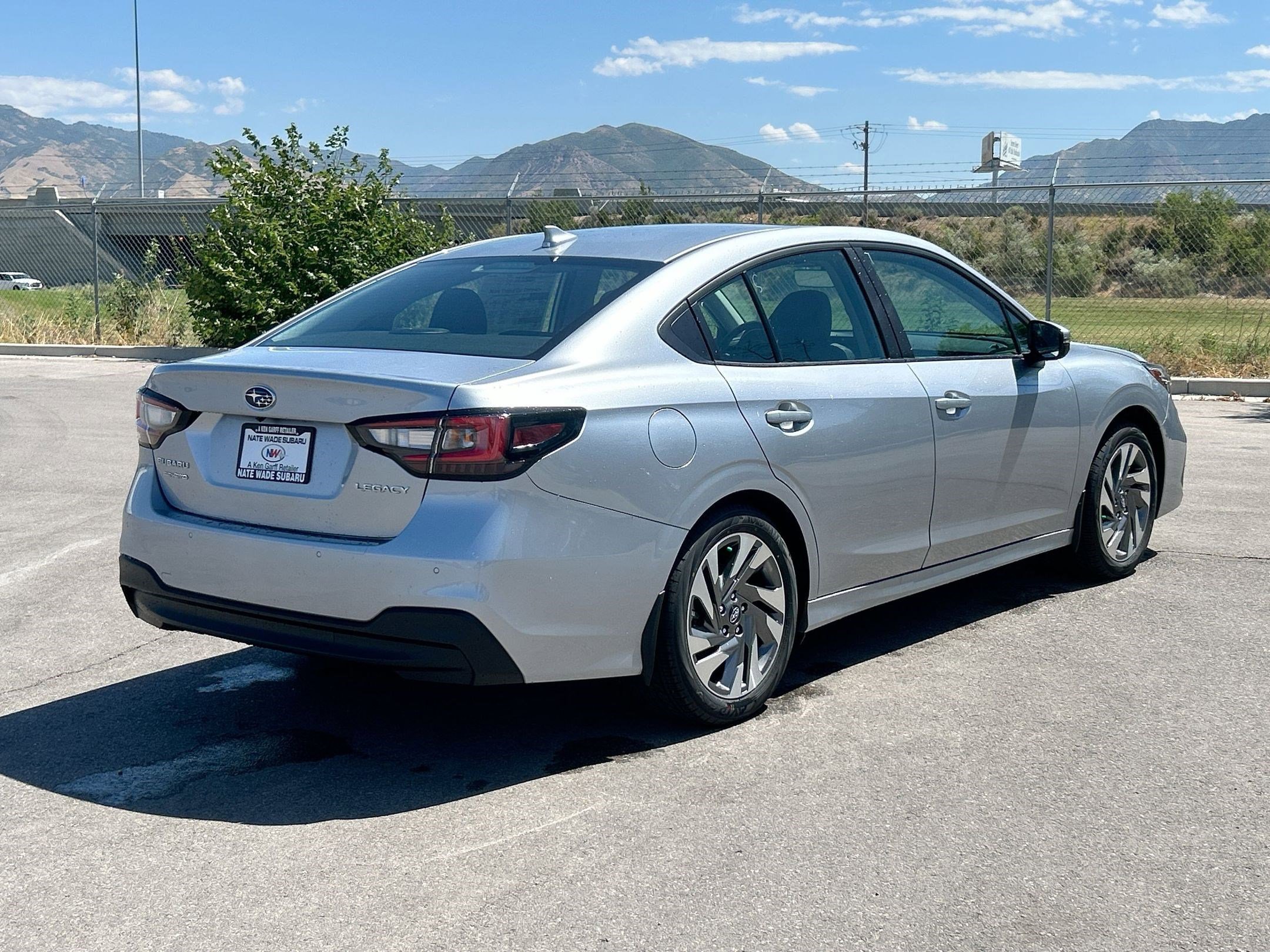 2025 Subaru Legacy Limited photo 3