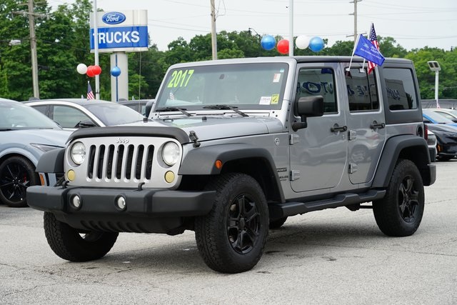 2017 Jeep Wrangler Unlimited Sport photo 3