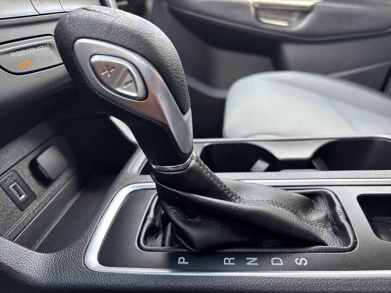 2017 Ford Escape S photo 23