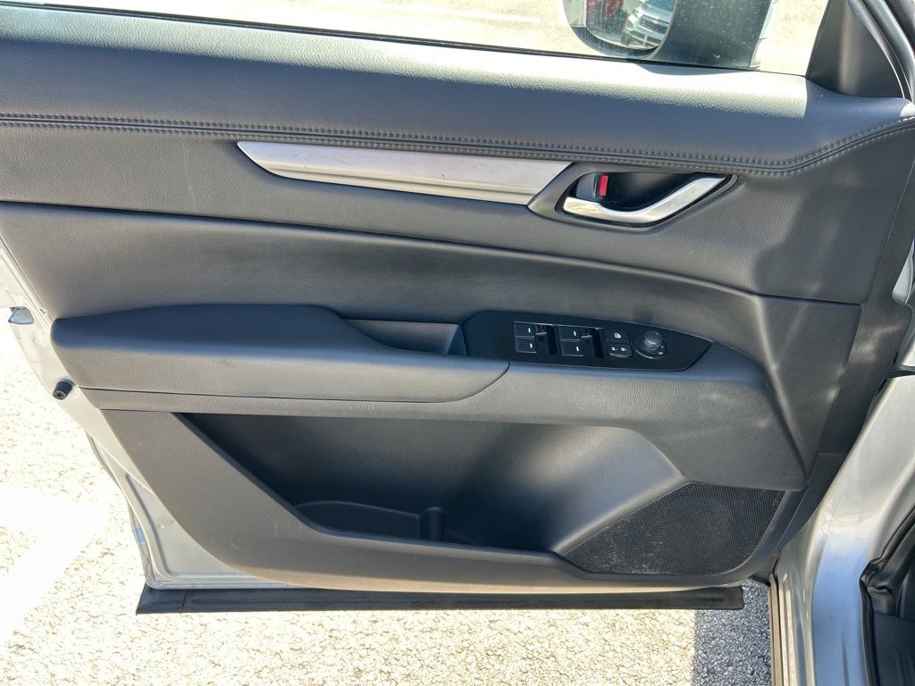 2023 Mazda CX-5 2.5 S Preferred photo 11