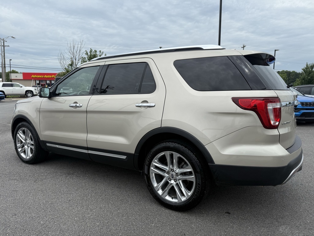 2017 Ford Explorer Limited photo 6