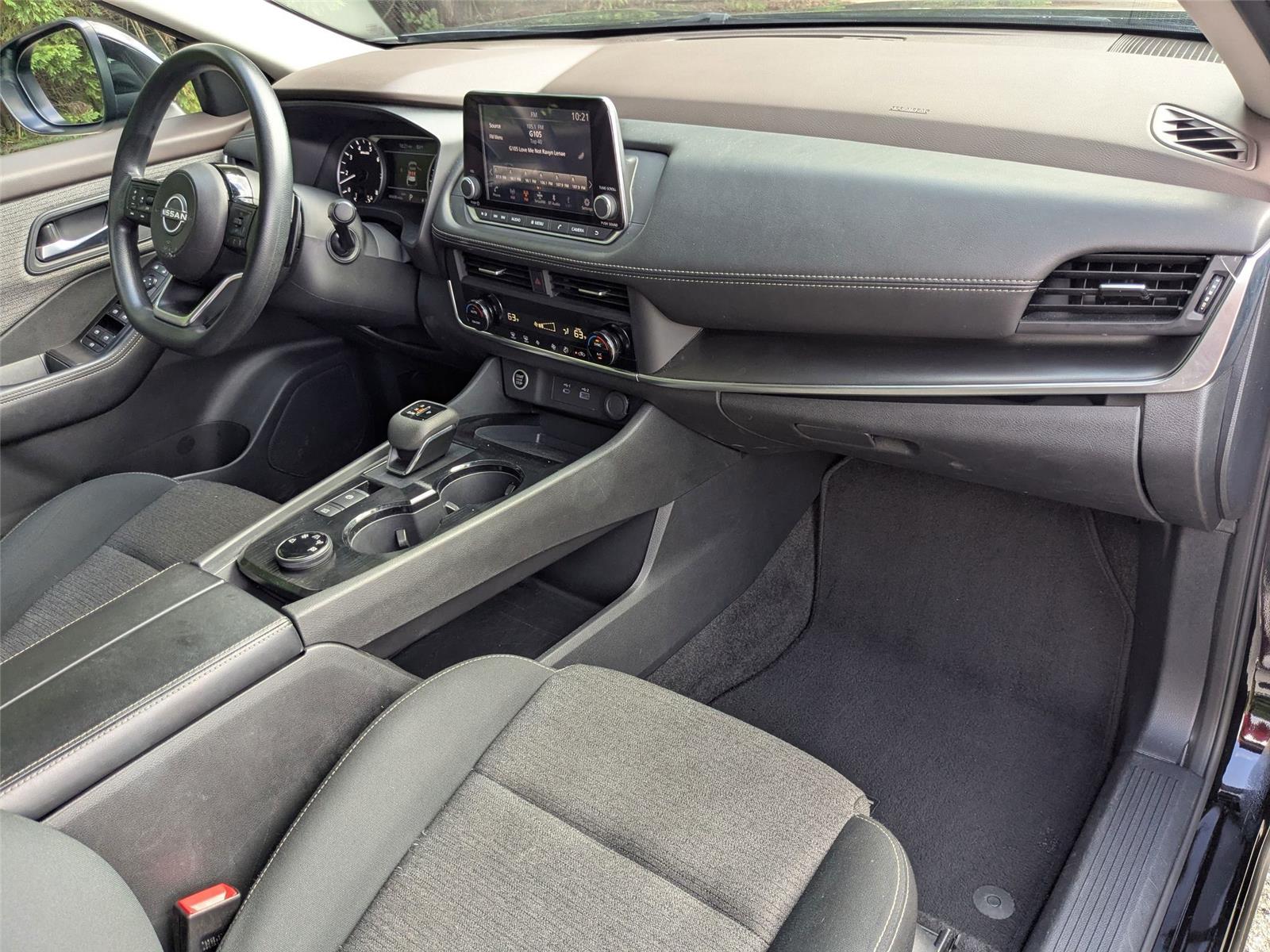 2023 Nissan Rogue SV photo 34