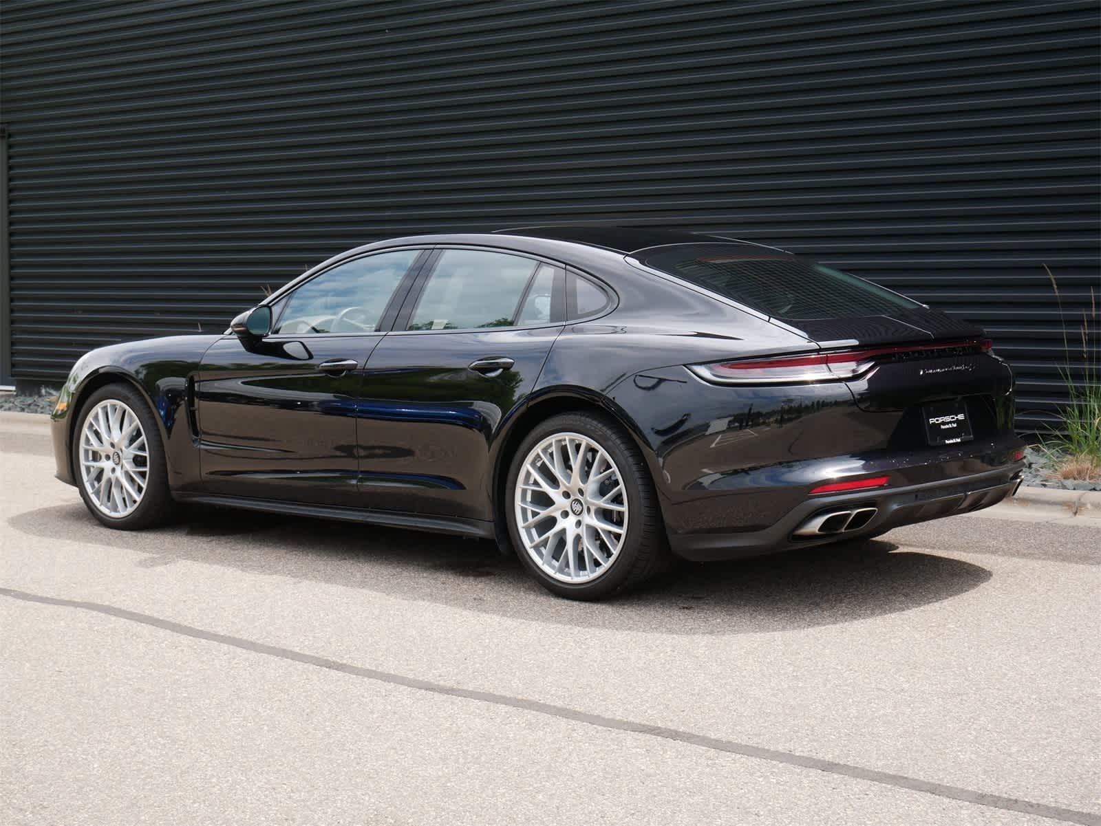 2021 Porsche Panamera Turbo S photo 3