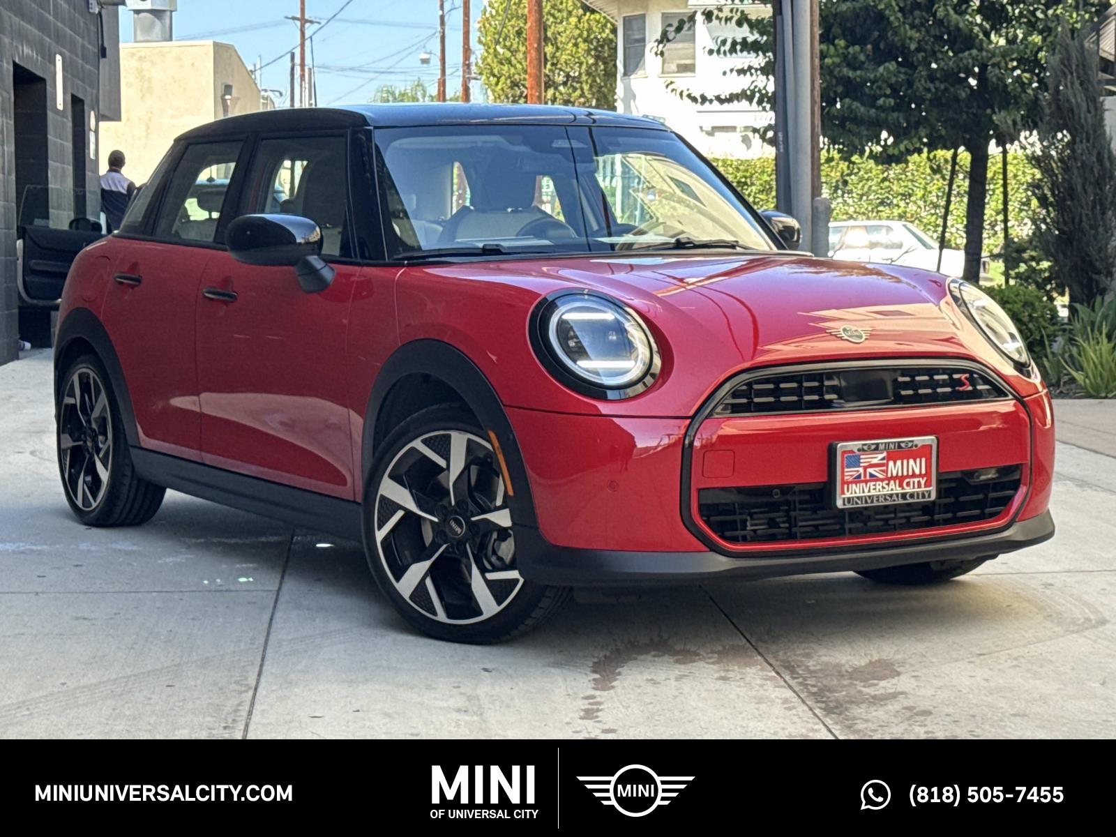 2025 MINI Hardtop 4 Door S's photo