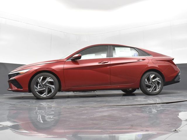 2024 Hyundai Elantra SEL Convenience photo 26