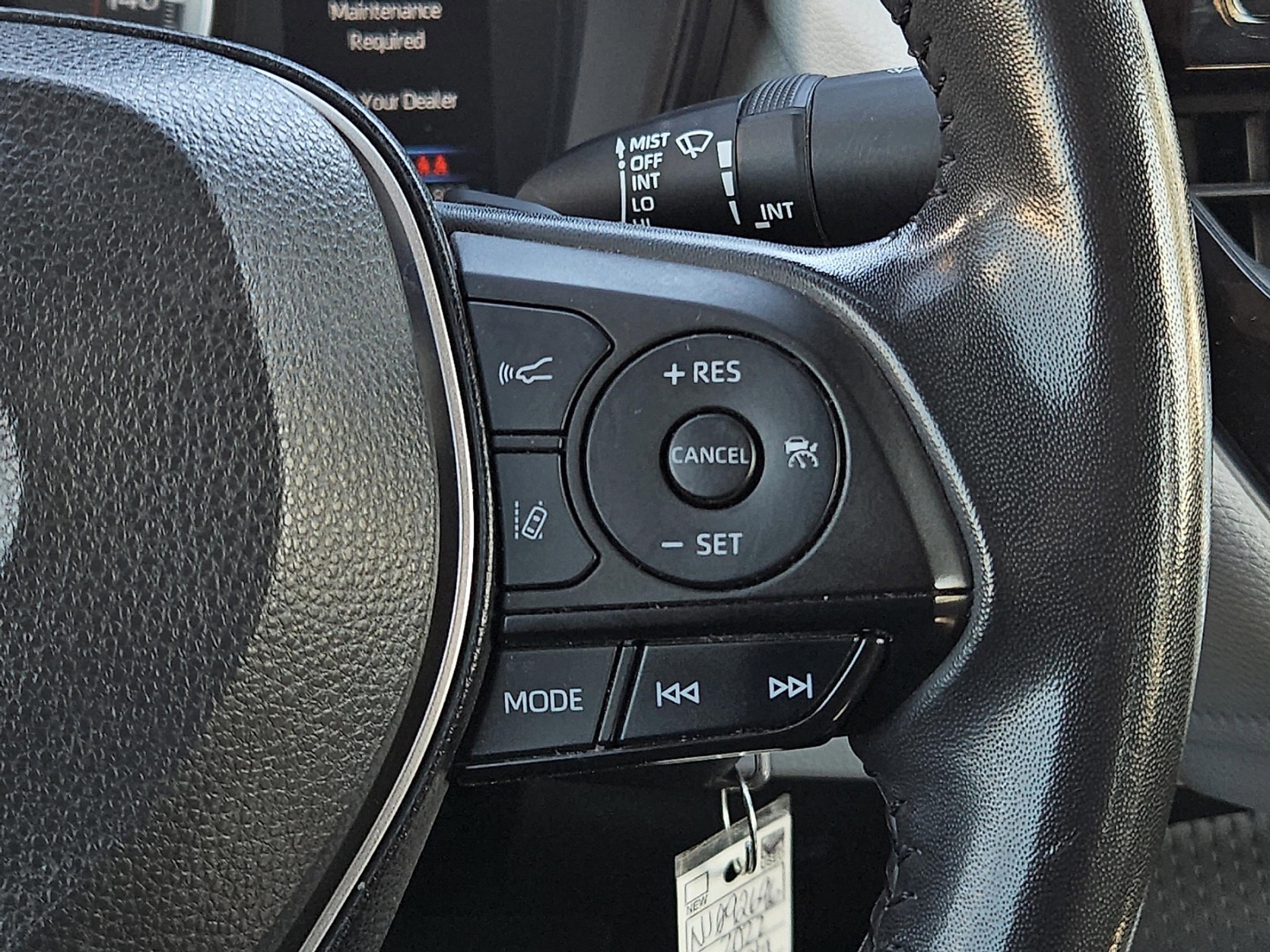 2022 Toyota Corolla SE photo 15