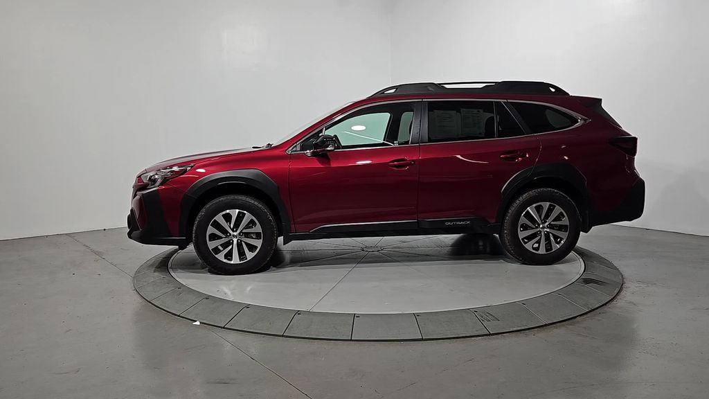 2025 Subaru Outback Premium photo 2