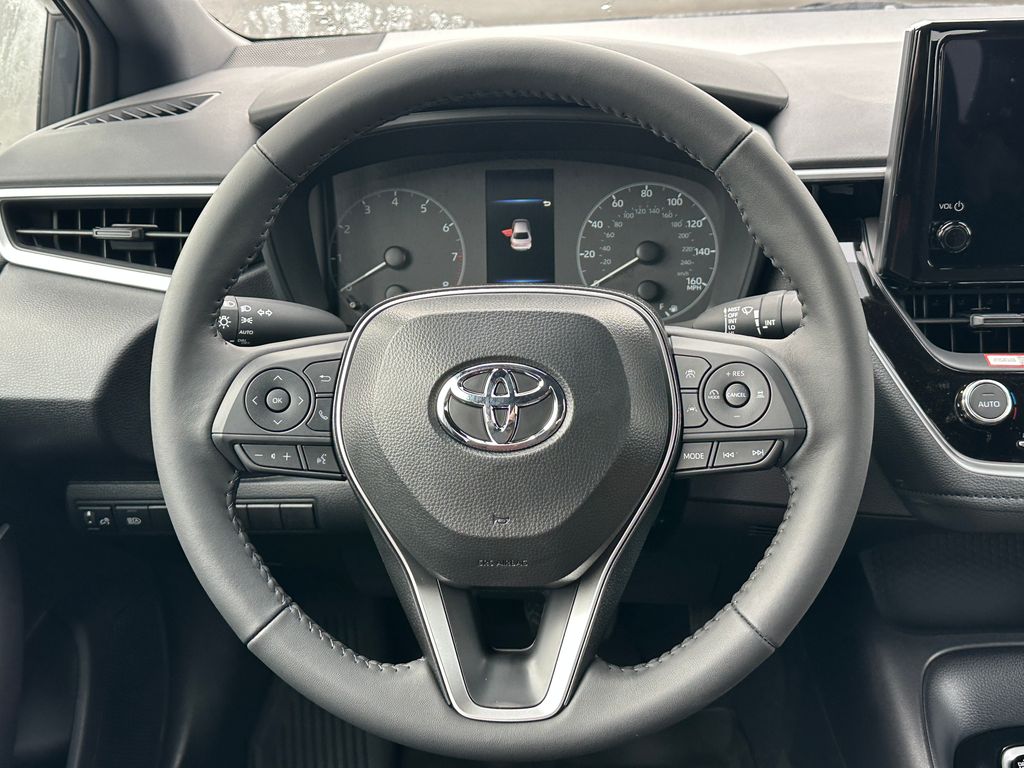 2025 Toyota Corolla SE photo 17