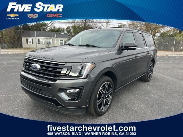 2021 Ford Expedition Limited's photo